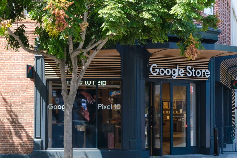 Google Store entrance showcasing modern tech products and architecture for local business