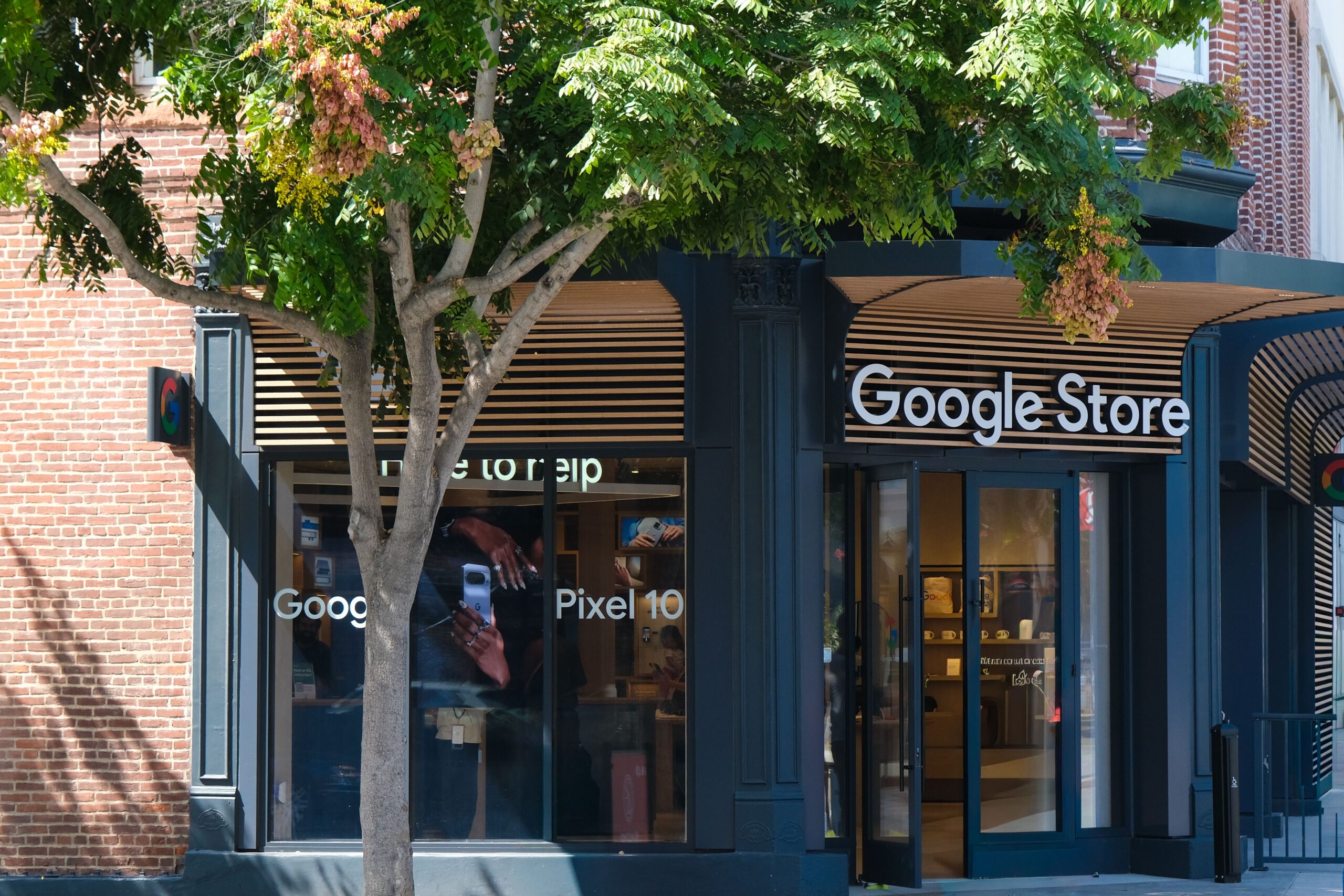Google Store entrance showcasing modern tech products and architecture for local business